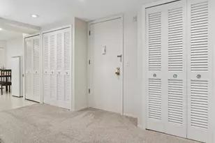 3412 Oak Ridge Rd, Hopkins, MN 55305 - Photo 8