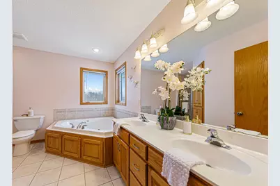 4090 Wells Lake Court, Faribault, MN 55021 - Photo 26