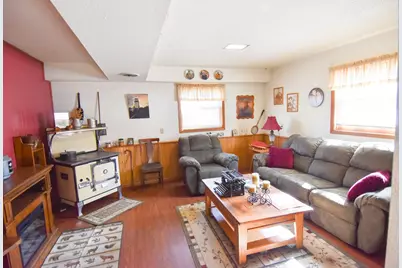 105 Valley View Road, Karlstad, MN 56732 - Photo 8