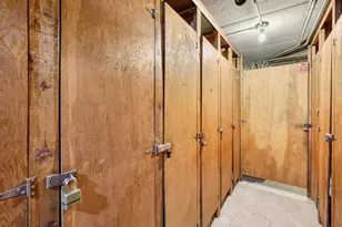 2700 W 44th St, Minneapolis, MN 55410 - Photo 10