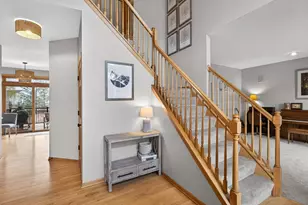 7319 Fawn Hill Rd, Chanhassen, MN 55317 - Photo 10