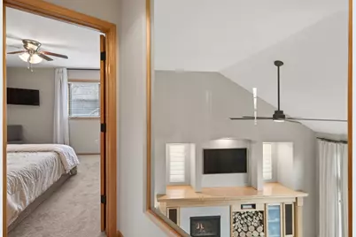 7319 Fawn Hill Road, Chanhassen, MN 55317 - Photo 38