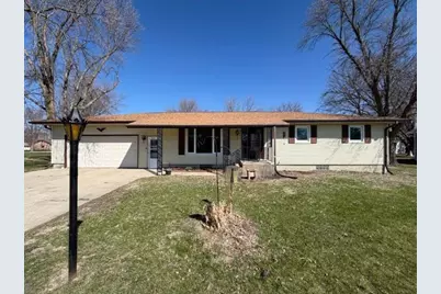 447 2nd Avenue SW, Winnebago, MN 56098 - Photo 1