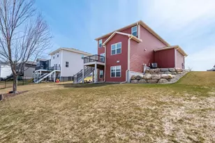 1048 Shoreview Dr, Jordan, MN 55352 - Photo 34