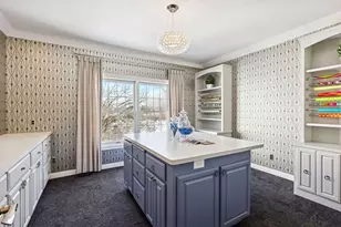 2012 Pine Ridge Dr, West Saint Paul, MN 55118 - Photo 10