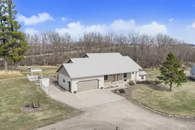 15325 SW 22nd Avenue, Ellendale, MN 56026 - Photo 1