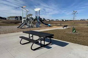 4849 Island Park Drive, Woodbury, MN 55129 - Photo 18