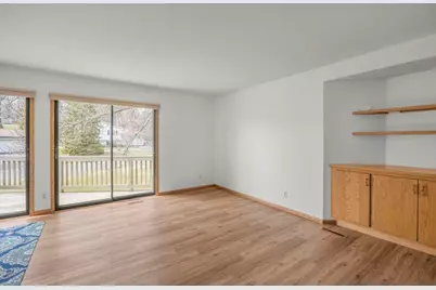 4538 Quantico Lane N, Plymouth, MN 55446 - Photo 6