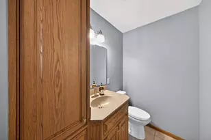 418 Meadow Run Dr SW, Rochester, MN 55902 - Photo 16