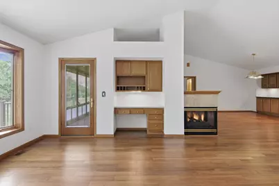 704 Spruce Drive, Hudson, WI 54016 - Photo 8
