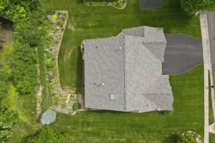 704 Spruce Dr, Hudson, WI 54016 - Photo 40