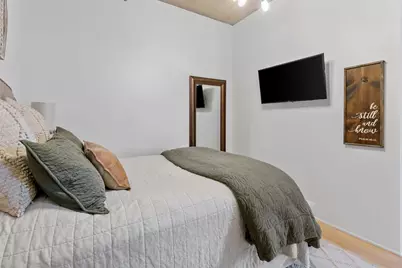 748 3rd Street N #307, Minneapolis, MN 55401 - Photo 16