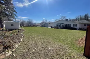207 E Hollett St, Tracy, MN 56175 - Photo 22