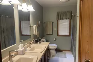 207 E Hollett St, Tracy, MN 56175 - Photo 6