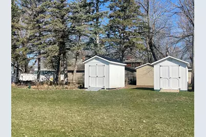 207 E Hollett Street, Tracy, MN 56175 - Photo 28