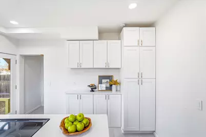 713 3rd Avenue SW, Cambridge, MN 55008 - Photo 4