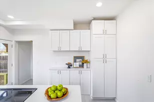 713 3rd Ave SW, Cambridge, MN 55008 - Photo 4