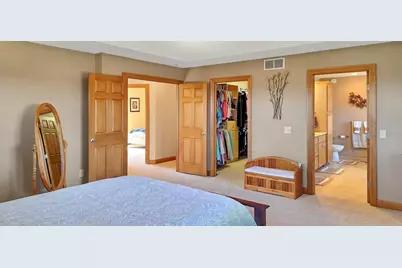 33405 Oak Ridge Avenue, Redwood Falls, MN 56283 - Photo 24