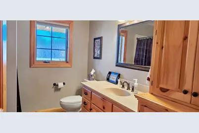 33405 Oak Ridge Avenue, Redwood Falls, MN 56283 - Photo 40