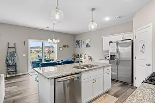 6884 101st St S, Cottage Grove, MN 55016 - Photo 10