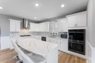 24877 Harvest Meadows Ct, Lakeville, MN 55044 - Photo 14