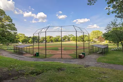 3951 Thomas Avenue N, Minneapolis, MN 55412 - Photo 46