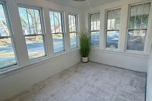 967 Cherokee Ave, West Saint Paul, MN 55118 - Photo 2