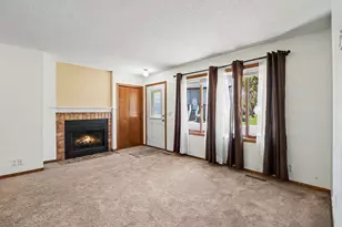 1608 106th Ave NW, Coon Rapids, MN 55433 - Photo 2