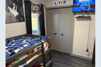 303 Quince Street SW #B, New London, MN 56273 - Photo 12