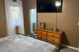 303 Quince St SW, New London, MN 56273 - Photo 10