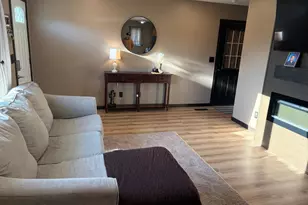 303 Quince St SW, New London, MN 56273 - Photo 6