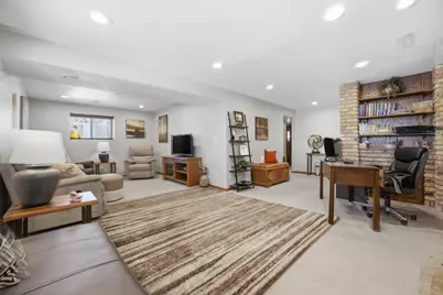 417 Valley Avenue, Moorhead, MN 56560 - Photo 28