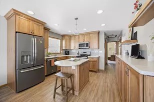 417 Valley Ave, Moorhead, MN 56560 - Photo 14