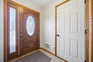 417 Valley Ave, Moorhead, MN 56560 - Photo 8