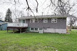 746 W Shore Dr, Worthington, MN 56187 - Photo 4