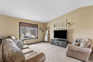 801 10th St NW, Kasson, MN 55944 - Photo 10