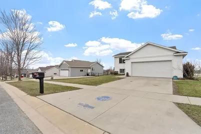 801 10th Street NW, Kasson, MN 55944 - Photo 2