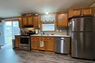 516 S Miller Ave, Litchfield, MN 55355 - Photo 6