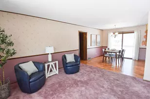 302 Sherwood Ave N, Thief River Falls, MN 56701 - Photo 4