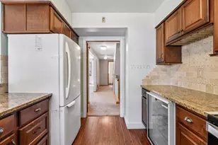 4943 Bayswater Rd, Minnetonka, MN 55345 - Photo 18