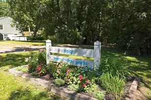 4943 Bayswater Rd, Minnetonka, MN 55345 - Photo 52