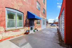 215 7th St NE, Minneapolis, MN 55413 - Photo 6