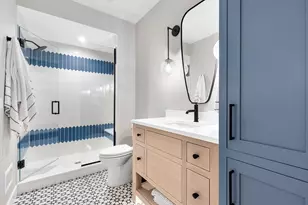 4889 E Lake Harriet Pkwy, Minneapolis, MN 55419 - Photo 44