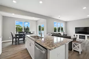 20912 Flanders Wy, Farmington, MN 55024 - Photo 6