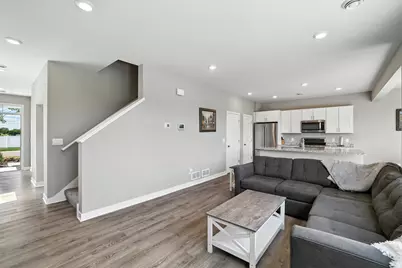 20912 Flanders Way, Farmington, MN 55024 - Photo 2