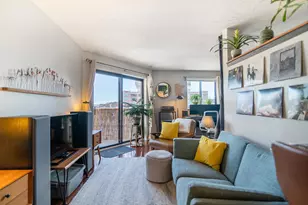 78 10th St E, Saint Paul, MN 55101 - Photo 6