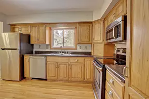 267 Hanska Ct, Shoreview, MN 55126 - Photo 14