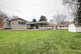 267 Hanska Ct, Shoreview, MN 55126 - Photo 40