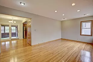 267 Hanska Ct, Shoreview, MN 55126 - Photo 6