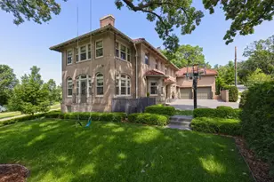 2119 E Lake Of The Isles Pkwy, Minneapolis, MN 55405 - Photo 36